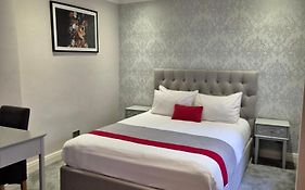 The Beverley Apartments London - Victoria